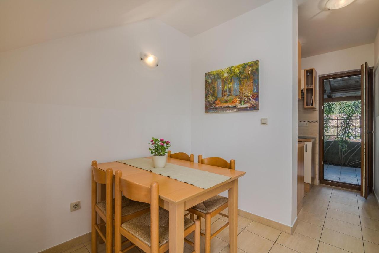 Apartments Celeste Клімно Екстер'єр фото