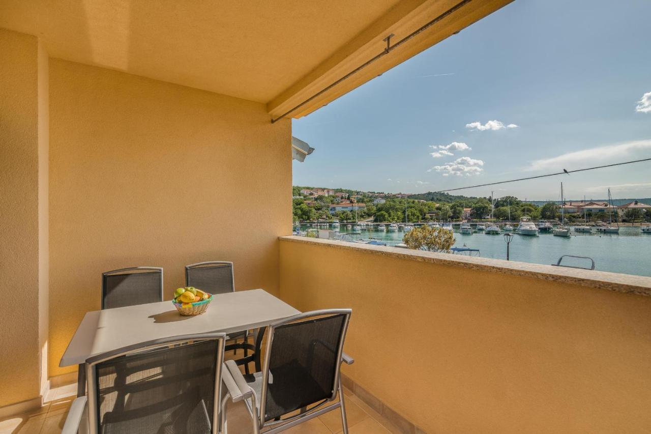 Apartments Celeste Клімно Екстер'єр фото