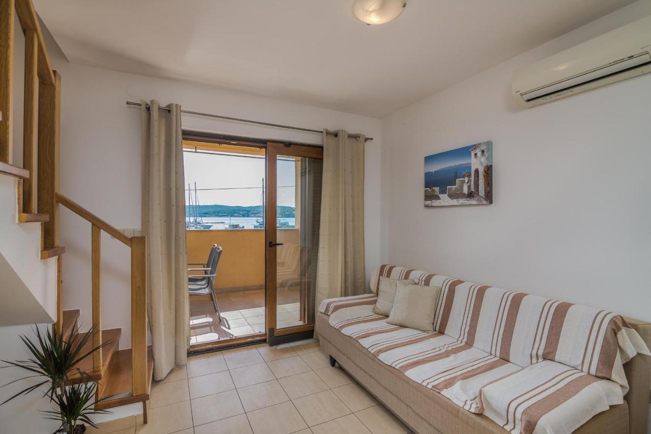 Apartments Celeste Клімно Екстер'єр фото