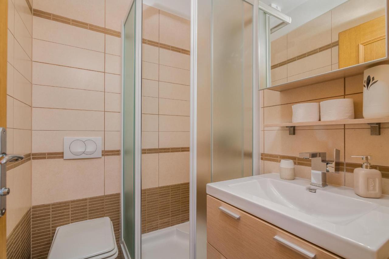 Apartments Celeste Клімно Екстер'єр фото