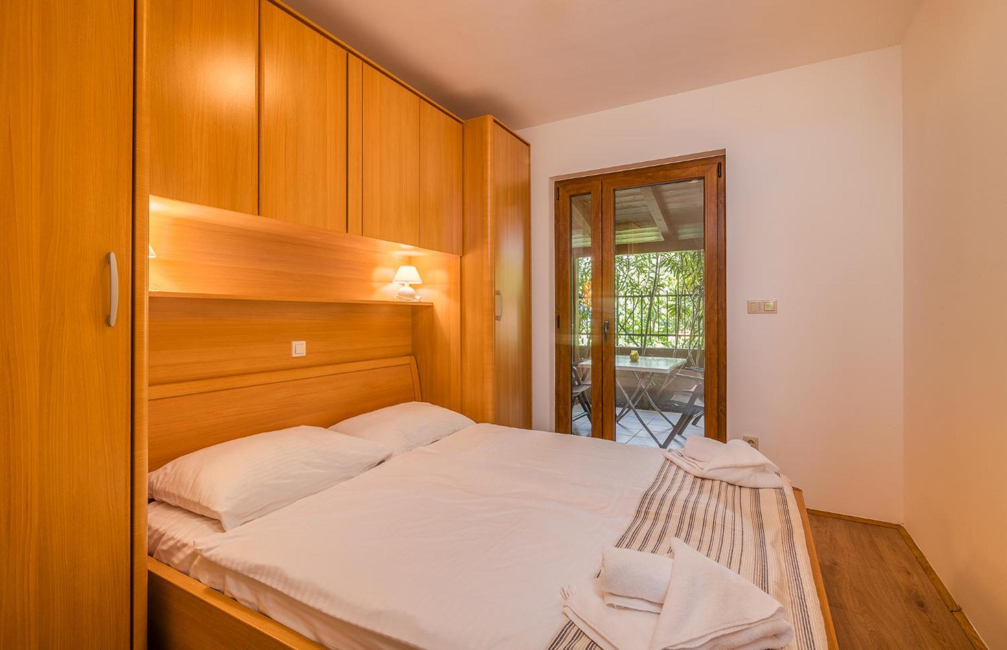 Apartments Celeste Клімно Екстер'єр фото