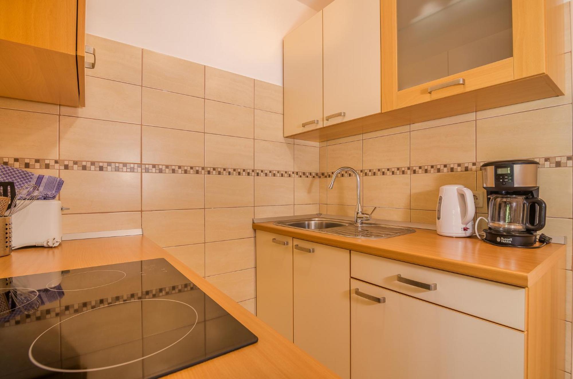 Apartments Celeste Клімно Екстер'єр фото